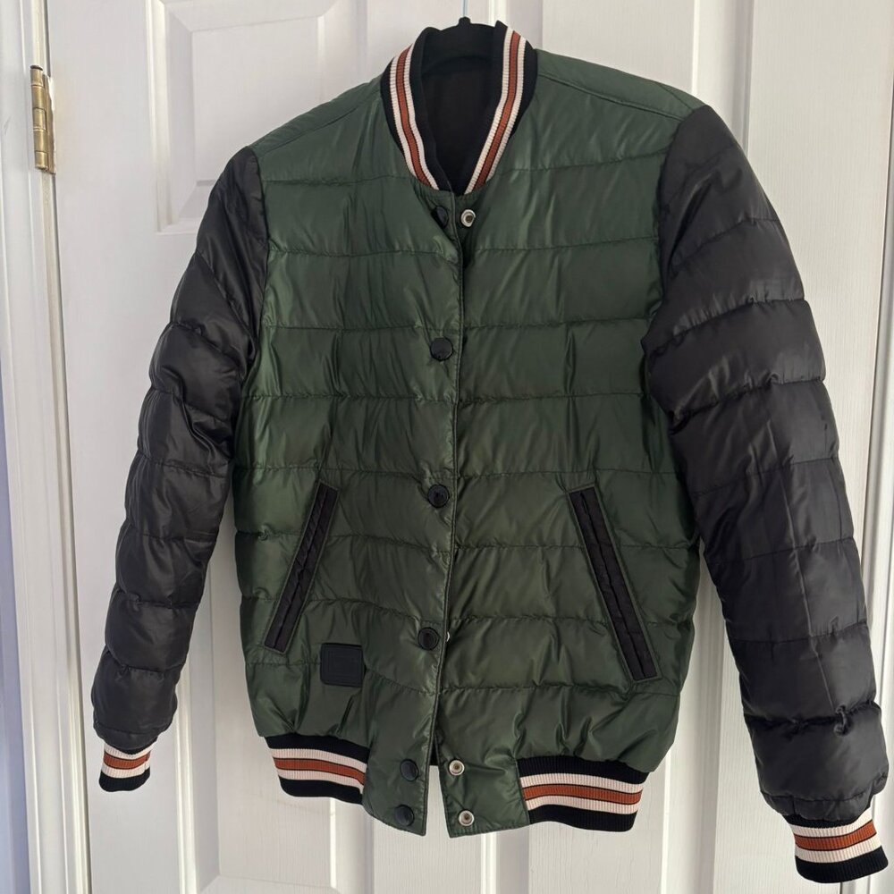 Coach Reversible Floral Embroidered Puffer Jacket - Black/Olive Green